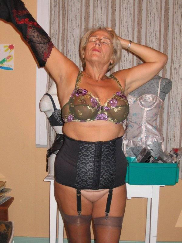 over fifty years old lady porn photos